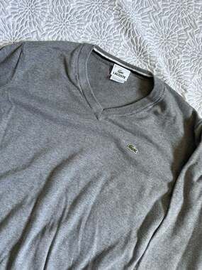 Lacoste Men's Classic Cotton V-Neck Pullover Sweater Men’s M